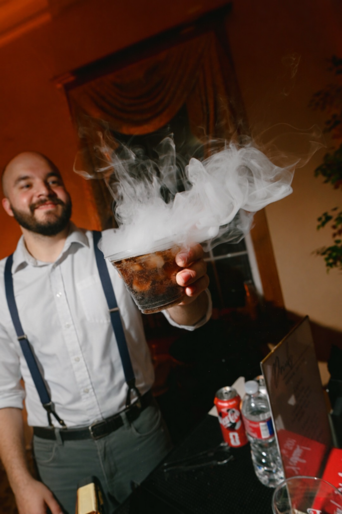 332709A9-E54B-4F56-A3AF-4286FDFC1A2D